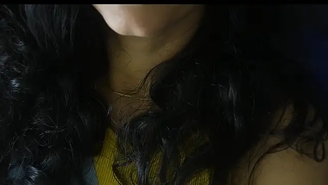-AyeshaSinghania- online show from July 2, 10:32 am