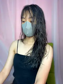 Snapshot of DA-EUN chatting on October 5, 3:11 am DA-EUN online show from October 5, 3:11 am