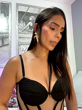 Mau White online show from October 19, 6:21 pm