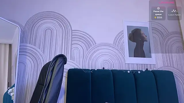 viviann evans online show from December 23, 1:09 am