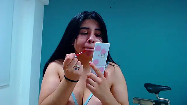 danna- roouss online show from March 14, 12:33 am