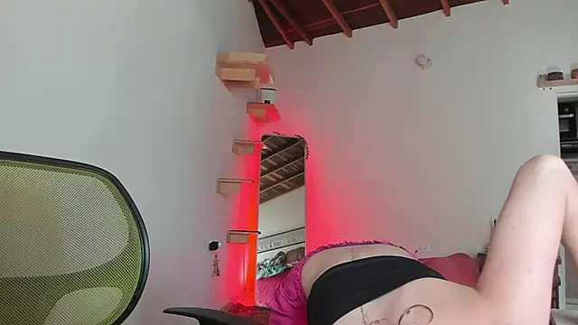 Rainbow leia online show from June 13, 8:39 pm