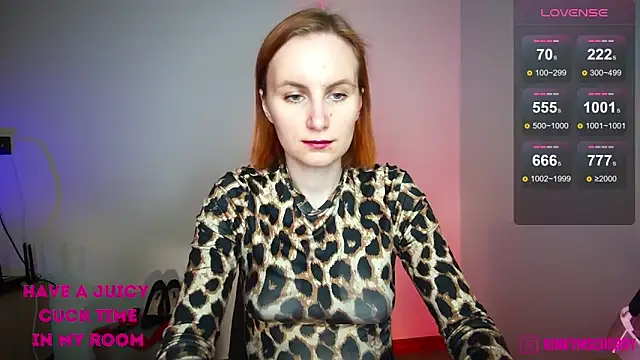 Snapshot of RandyCherry chatting on October 17, 4:43 pm RandyCherry online show from October 17, 4:43 pm
