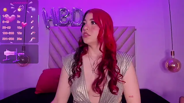 EmmaSwift  online show from September 10, 2:00 am