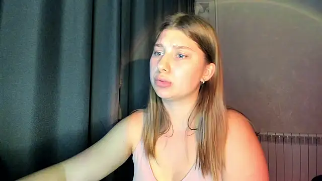 Snapshot of Dashechka chatting on October 4, 1:39 pm Dashechka online show from October 4, 1:39 pm