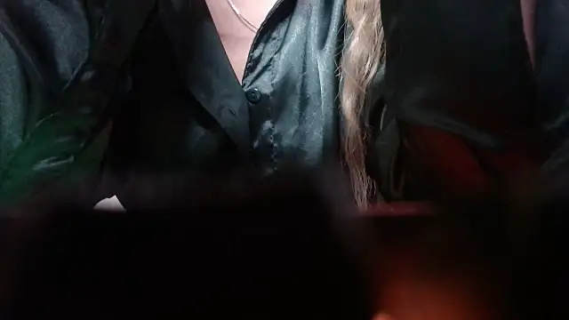 Snapshot of 69liamilk69 chatting on September 13, 4:31 am 69liamilk69 online show from September 13, 4:31 am