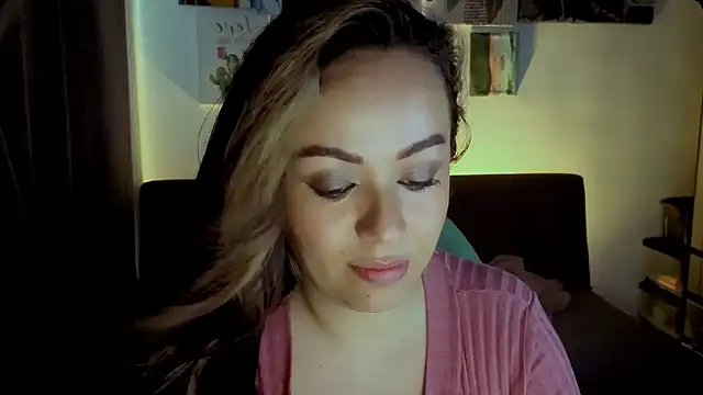 joan-star online show from February 12, 5:25 pm