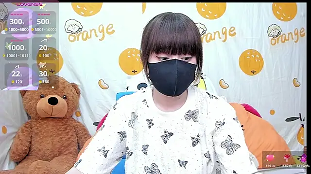 alonelove   online show from October 11, 2:38 am