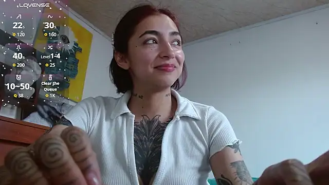 ZoeBakers  online show from September 17, 3:54 pm