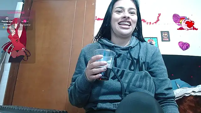 Saray extrovert  online show from November 1, 5:55 am