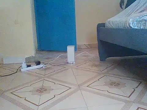 Snapshot of prettychic5 chatting on October 31, 9:46 am prettychic5 online show from October 31, 9:46 am