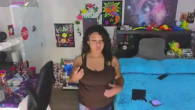 temptressbeauty24 online show from September 18, 2:48 pm