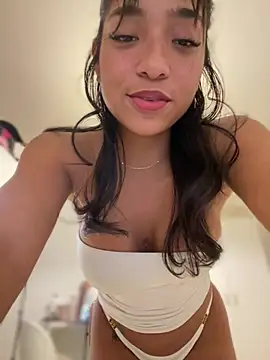 Bellafr online show from February 11, 6:31 pm