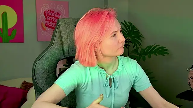 ReiYosimoto online show from September 29, 11:48 am