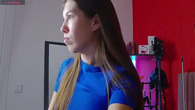 Snapshot of SweetySonya chatting on October 10, 2:05 am SweetySonya online show from October 10, 2:05 am