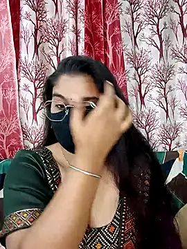Snapshot of Jasmine_jaaan chatting on October 20, 4:48 am Jasmine jaaan online show from October 20, 4:48 am